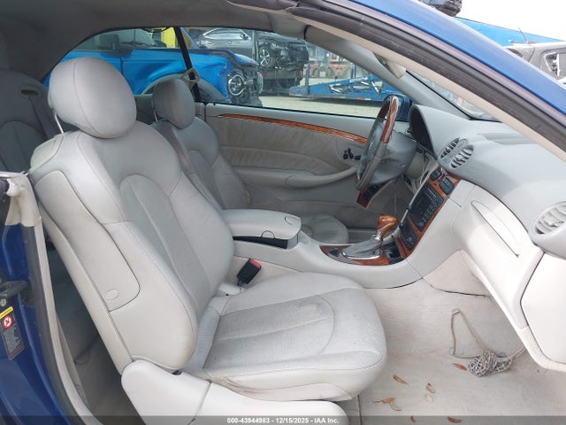 2004 MERCEDES-BENZ CLK 500 WDBTK75G64T023470 Photo 4