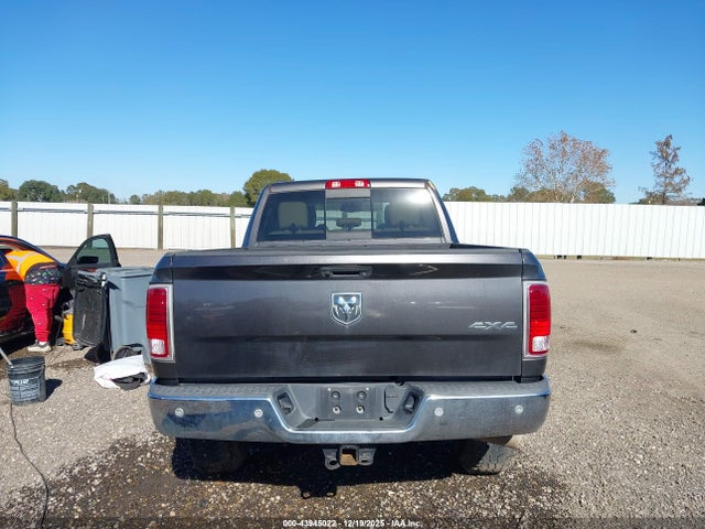 Aukcja sprzedaży 2018 Ram 2500 Laramie  4x4 6'4 Box, vin: 3C6UR5FL1JG232584, numer aukcji: 43945022