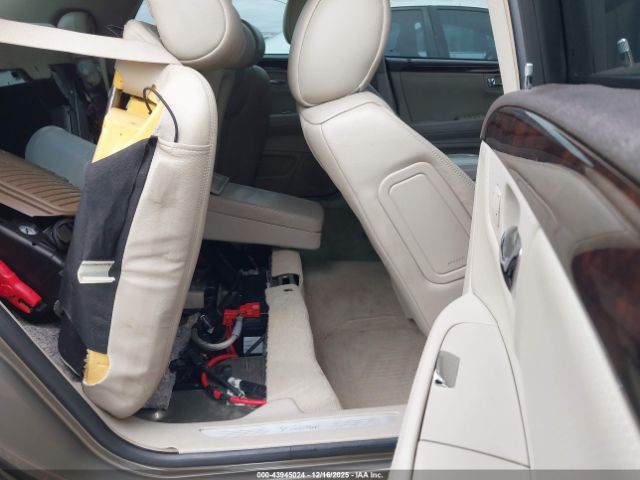 2011 CADILLAC DTS 1G6KH5E69BU116422 Photo 7