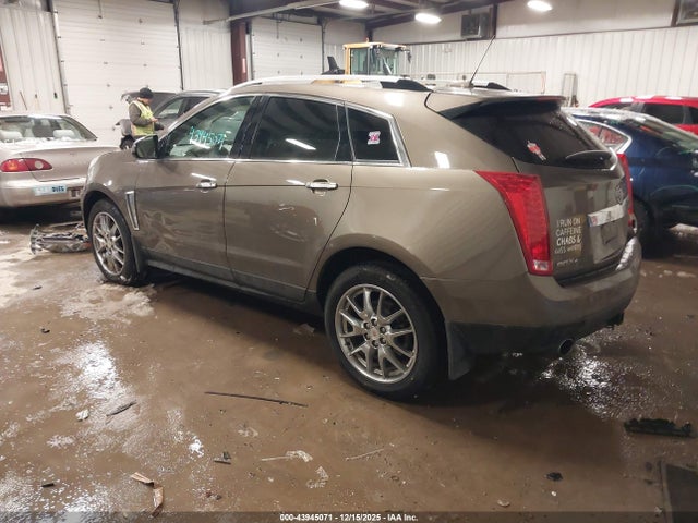 2015 CADILLAC SRX 3GYFNGE32FS517092 Photo 2