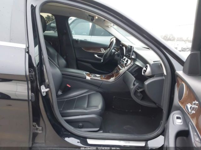 2017 MERCEDES-BENZ C 300 55SWF4JB6HU200327 Photo 4