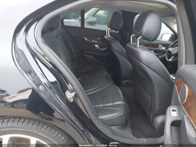 2017 MERCEDES-BENZ C 300 55SWF4JB6HU200327 Photo 7