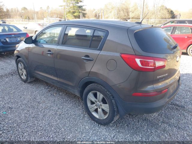 2013 KIA SPORTAGE KNDPB3A2XD7444686 Photo 2