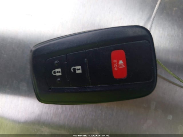JTDKBRFU7H3041043 Toyota Prius Two