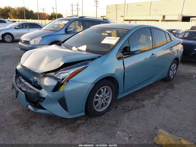 JTDKBRFU7H3041043 Toyota Prius Two