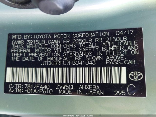 JTDKBRFU7H3041043 Toyota Prius Two