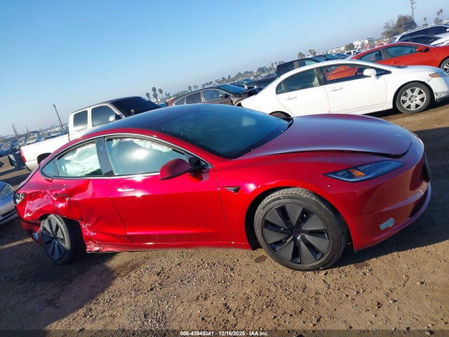 43945341 :رقم المزاد ، 5YJ3E1EA1SF897193 vin ، 2025 Tesla Model 3 Long Range Rear-wheel Drive/standard Rear-wheel Drive مزاد بيع