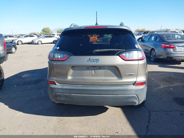Jeep Cherokee Latitude Plus Fwd 2019 1C4PJLLB4KD226032 Image 16