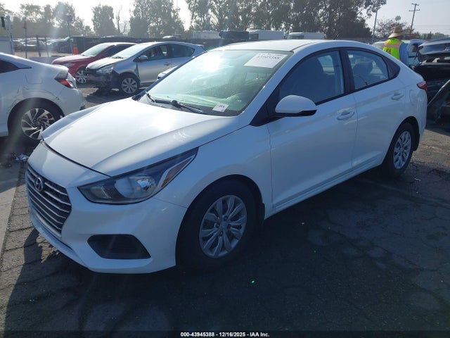 43945388 :رقم المزاد ، 3KPC24A65LE126416 vin ، 2020 Hyundai Accent Se مزاد بيع