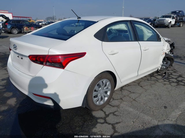 43945388 :رقم المزاد ، 3KPC24A65LE126416 vin ، 2020 Hyundai Accent Se مزاد بيع