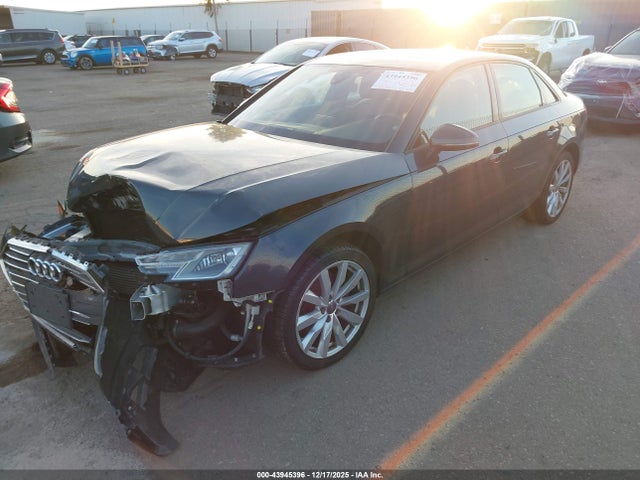 2017 AUDI A4 WAUGMAF40HN069155 Photo 1