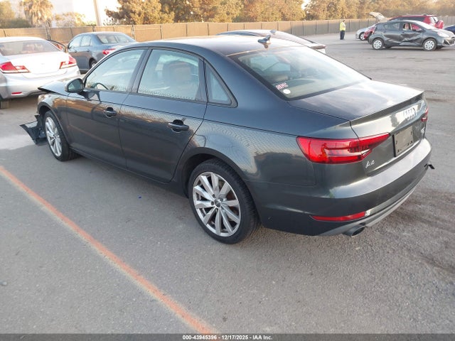 2017 AUDI A4 WAUGMAF40HN069155 Photo 2