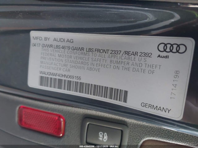 2017 AUDI A4 WAUGMAF40HN069155 Photo 8