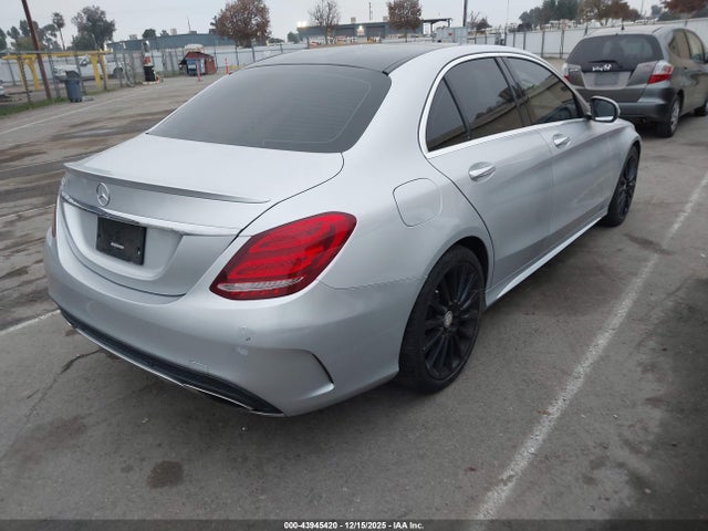 2016 MERCEDES-BENZ C 300 55SWF4JB2GU128802 Photo 3