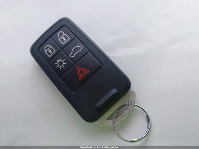 2017 VOLVO S60 INSCRIPTION LYV402HMXHB127115 Photo 10