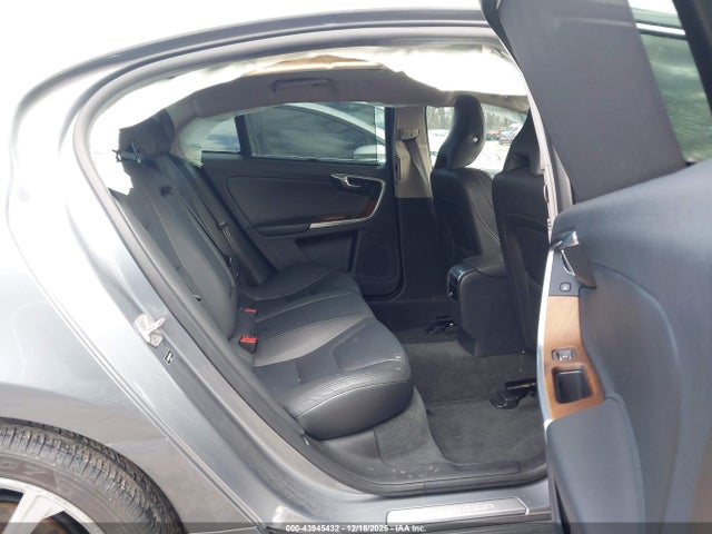 2017 VOLVO S60 INSCRIPTION LYV402HMXHB127115 Photo 7