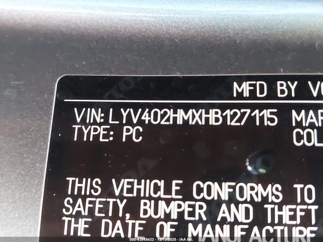 2017 VOLVO S60 INSCRIPTION LYV402HMXHB127115 Photo 8