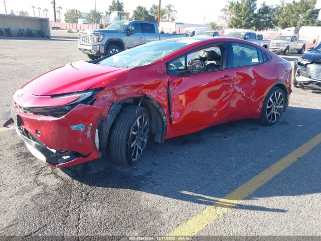 JTDACACU8R3032433 Toyota Prius Prime Xse