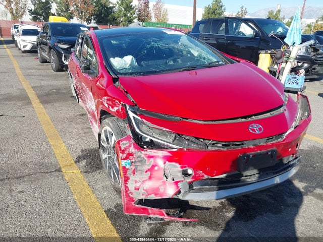JTDACACU8R3032433 Toyota Prius Prime Xse