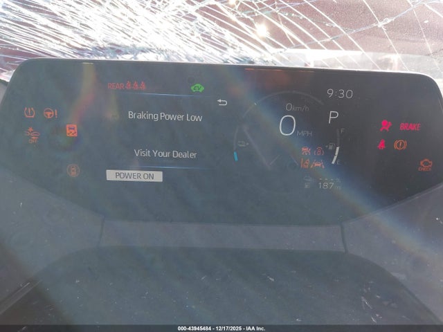 JTDACACU8R3032433 Toyota Prius Prime Xse