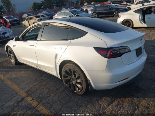 2022 TESLA MODEL 3 5YJ3E1EB3NF182770 Photo 2