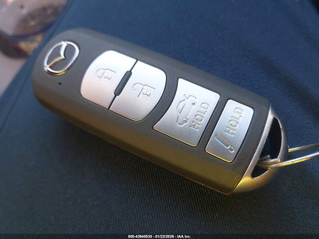 2017 MAZDA MAZDA6 JM1GL1W50H1143762 Photo 10