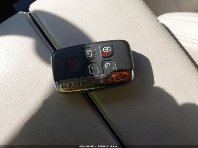 2018 LAND ROVER RANGE ROVER VELAR SALYL2RV2JA760097 Photo 10