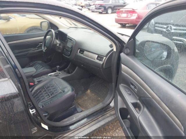 2015 MITSUBISHI OUTLANDER JA4AD3A31FZ011381 Photo 4