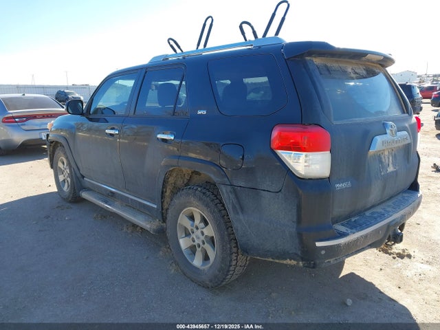 2013 TOYOTA 4RUNNER JTEBU5JR1D5145320 Photo 2