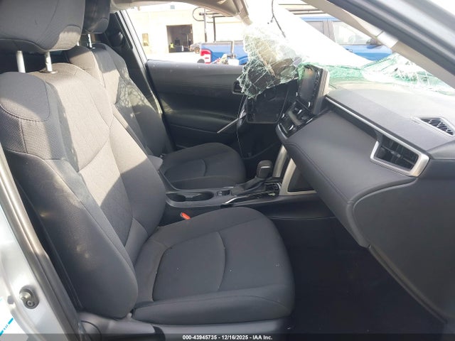 7MUCAABG8NV020307 Toyota Corolla Cross Le