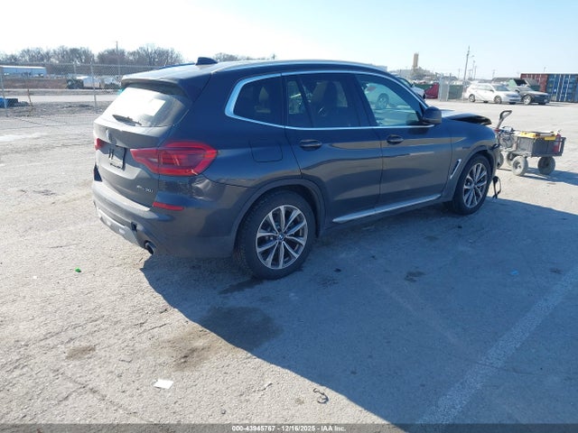 43945767 :رقم المزاد ، 5UXTR9C56KLR05910 vin ، 2019 Bmw X3 Xdrive30i مزاد بيع