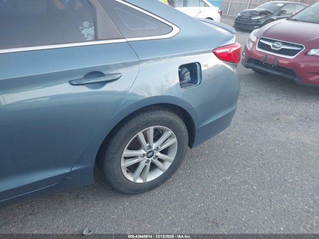 5NPE24AF8FH172122 Hyundai SONATA SE