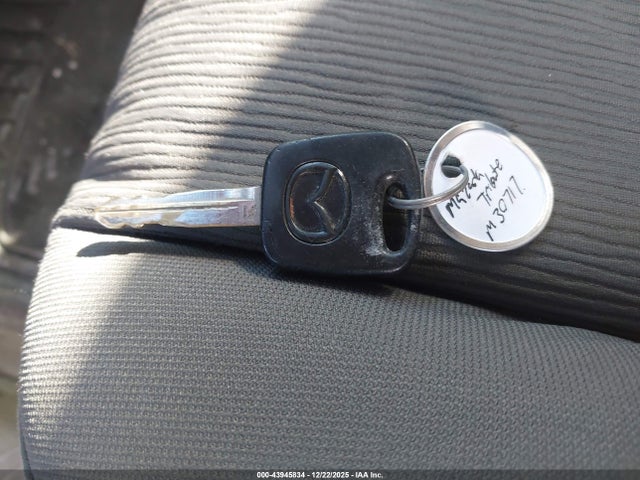 2003 MAZDA TRIBUTE 4F2YZ04163KM30717 Photo 10