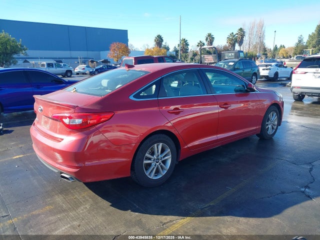 Hyundai SONATA SE 2017 5NPE24AF2HH535307 Image 4