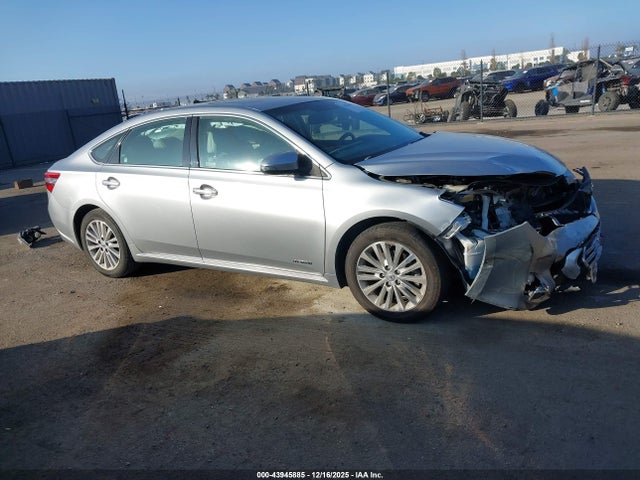 4T1BD1EB8FU037307 Toyota Avalon Hybrid Xle Premium
