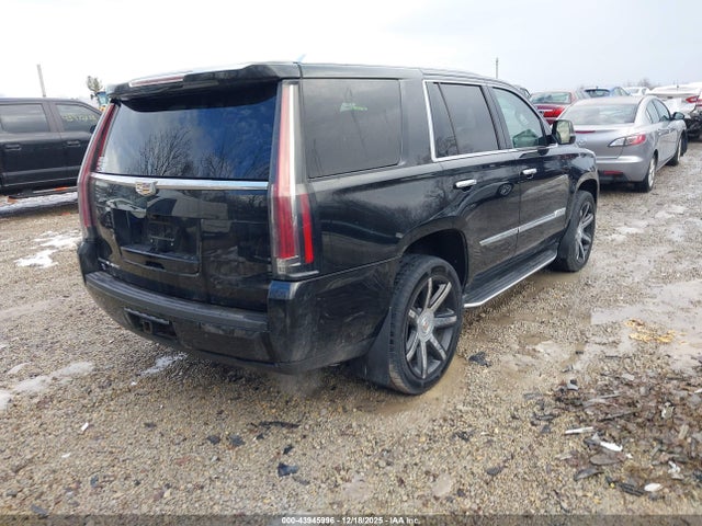 2017 CADILLAC ESCALADE 1GYS4BKJ0HR199034 Photo 3