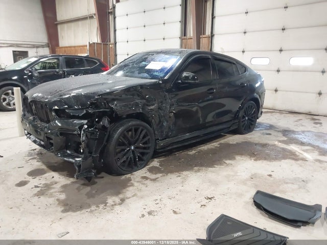 2022 BMW X6 5UXCY8C08N9L68931 Photo 1