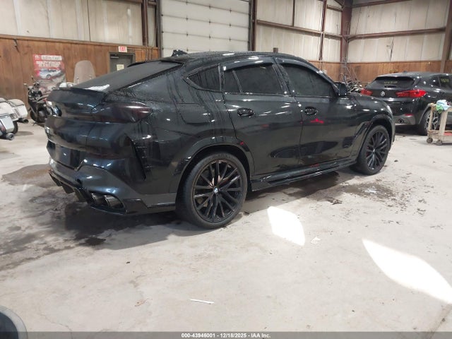 2022 BMW X6 5UXCY8C08N9L68931 Photo 3