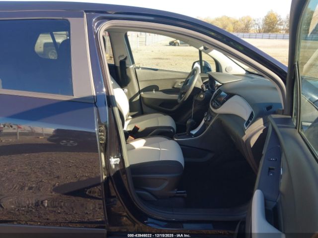 2022 CHEVROLET TRAX KL7CJKSM5NB533430 Photo 4
