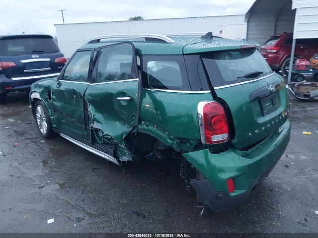 2020 MINI COUNTRYMAN WMZYW5C09L3L13366 Photo 2