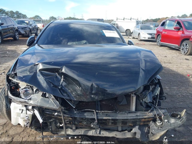 43946080 :رقم المزاد ، JTHBK1EG8B2437085 vin ، 2011 Lexus Es 350 مزاد بيع
