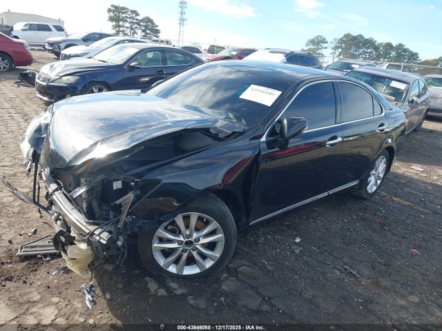 43946080 :رقم المزاد ، JTHBK1EG8B2437085 vin ، 2011 Lexus Es 350 مزاد بيع