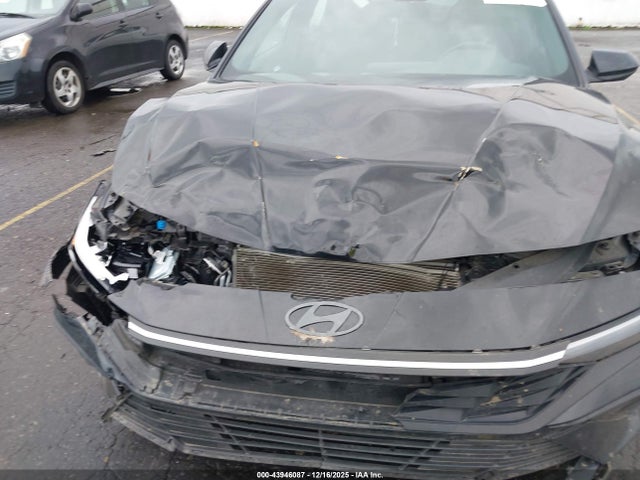 43946087 :رقم المزاد ، KMHLM4DG2SU881629 vin ، 2025 Hyundai Elantra Sel Sport مزاد بيع