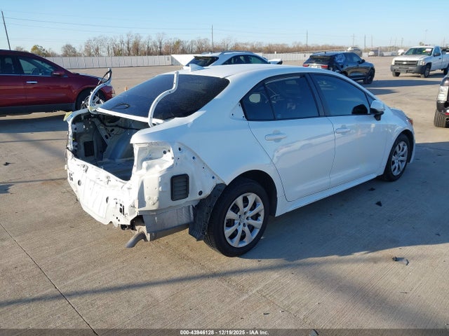 5YFB4MDE4PP039930 Toyota COROLLA LE