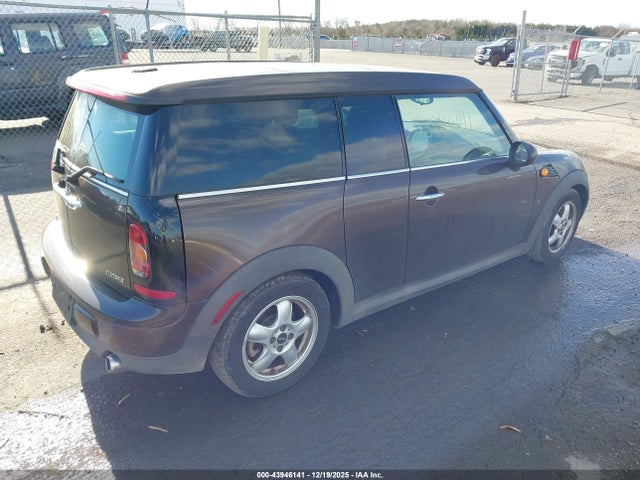 2008 MINI COOPER CLUBMAN WMWML33568TN67919 Photo 3