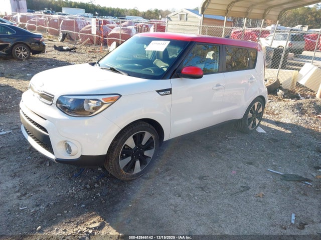 KIA SOUL + 2017 KNDJP3A53H7496961 Image 2