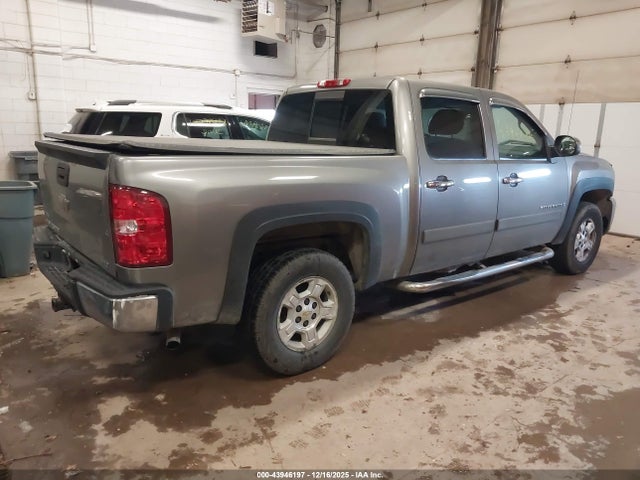 Продажа на аукционе авто 2007 Chevrolet Silverado 1500 Lt1, vin: 3GCEK13357G542907, номер лота: 43946197