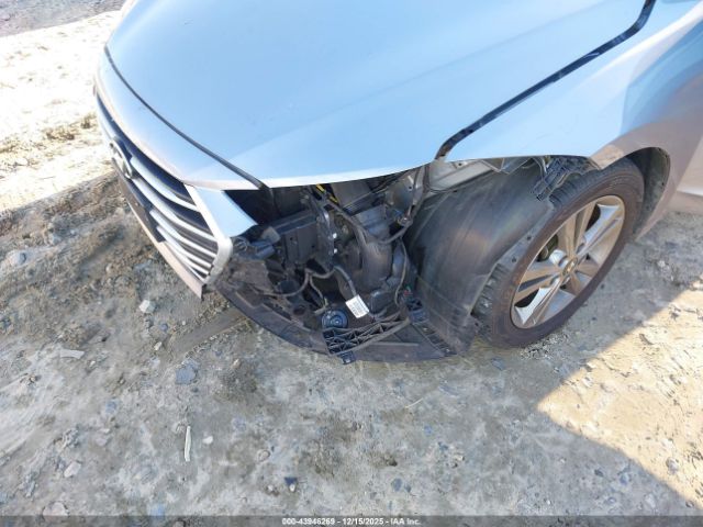 2017 HYUNDAI ELANTRA 5NPD84LF0HH177857 Photo 5