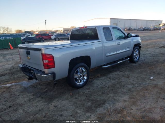 2013 CHEVROLET SILVERADO 1500 1GCRCSE01DZ129255 Photo 3