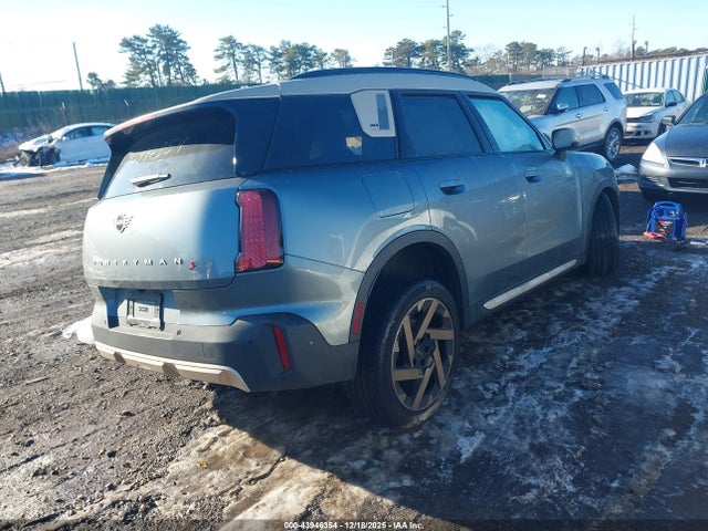 2025 MINI COUNTRYMAN WMZ23GA08S7R97508 Photo 3